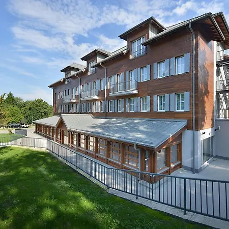 Pod Lipou Otel Modra