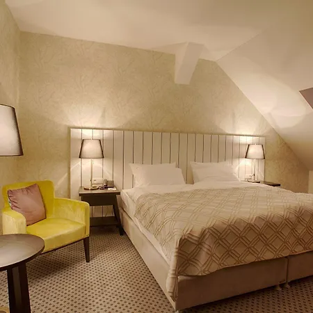 Hotel Pod Lipou Modra