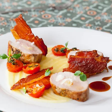 酒店 Pod Lipou 莫德拉