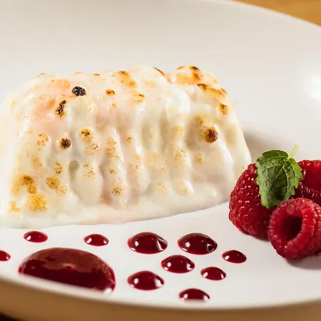 Pod Lipou 4* 莫德拉