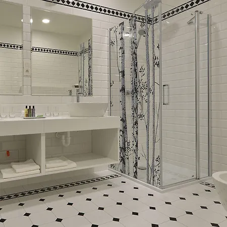 Pod Lipou 4* 莫德拉